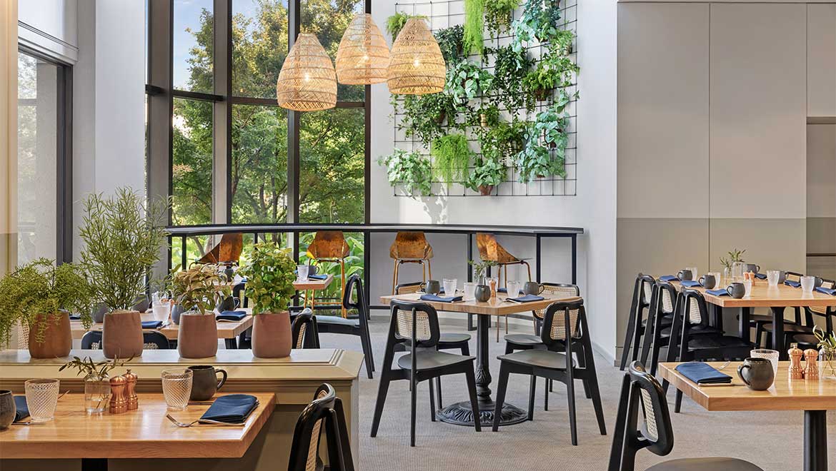 Omni Las Colinas Hotel restaurant